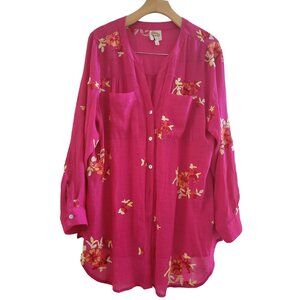fig and flower Anthropologie Pink Floral Embroidered button up shirt size 1X